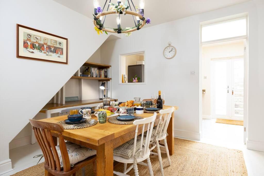 Pure B - Welcoming Bath City 3 Bed House Free Parking & Wifi Buitenkant foto